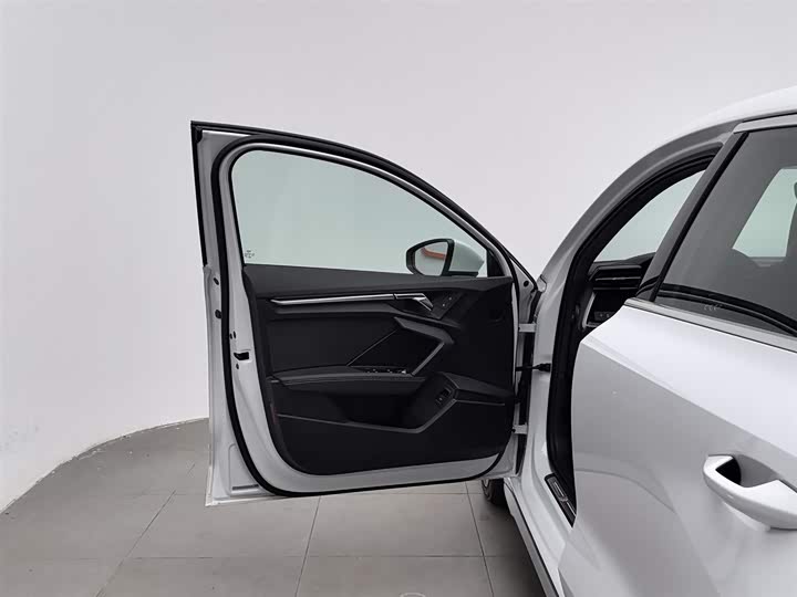 Фото 8 - Audi A3