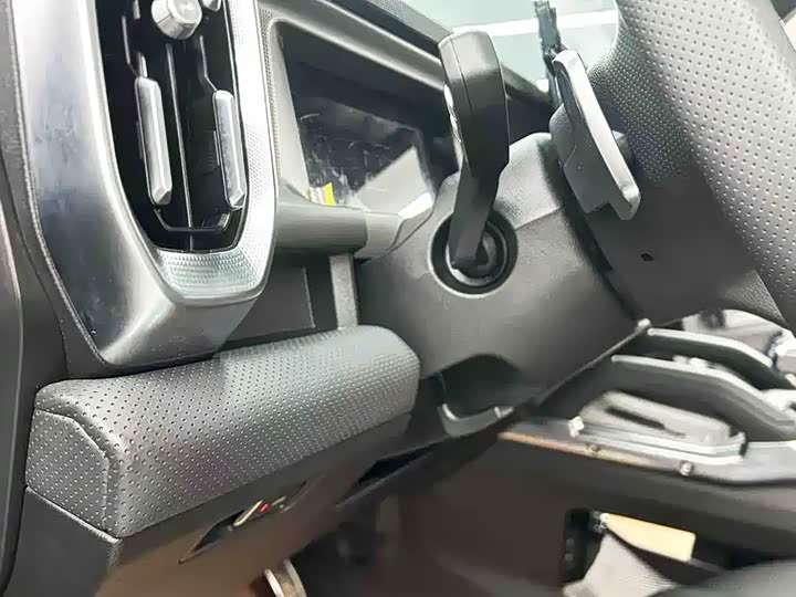 Фото 6 - Jetour T2