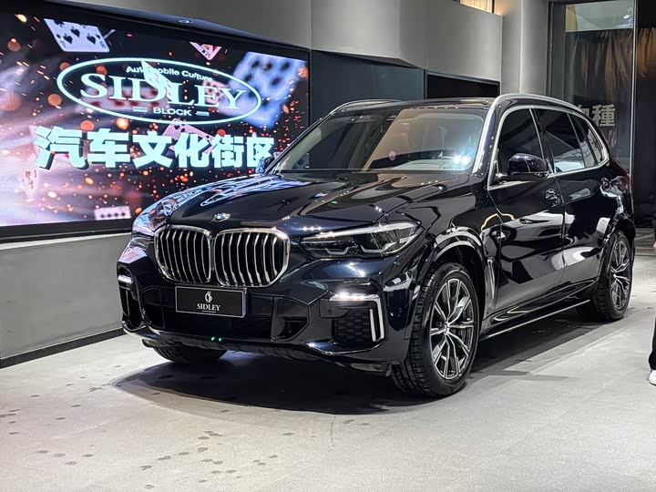 Фото 6 - BMW X5