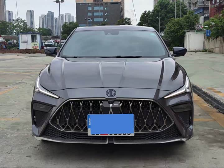 Фото 2 - MG Motor 5 Scorpio