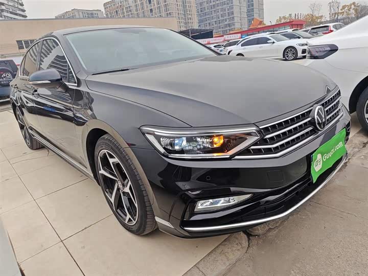 Фото 4 - Volkswagen Magotan