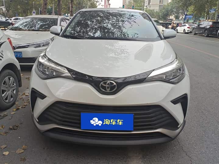 Фото 2 - Toyota Izoa