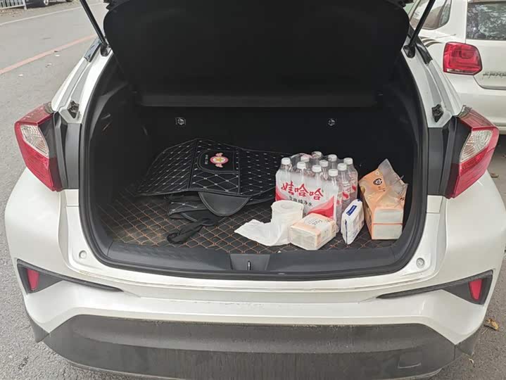 Фото 4 - Toyota Izoa