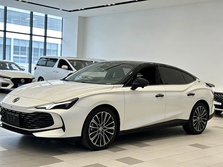 Фото 2 - MG Motor 7