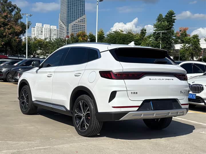 Фото 4 - BYD Song Plus