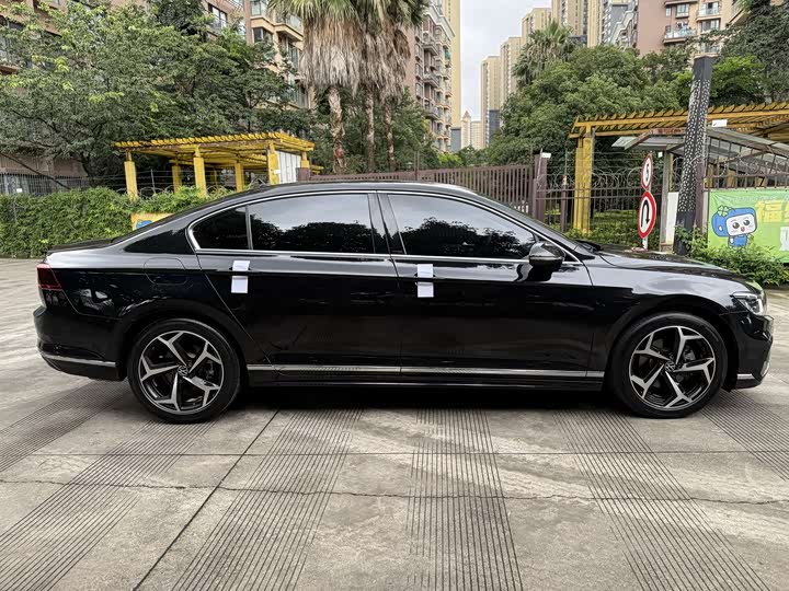 Фото 8 - Volkswagen Magotan