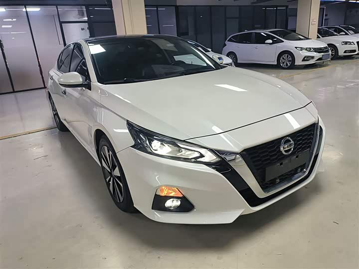 Фото 4 - Nissan Teana