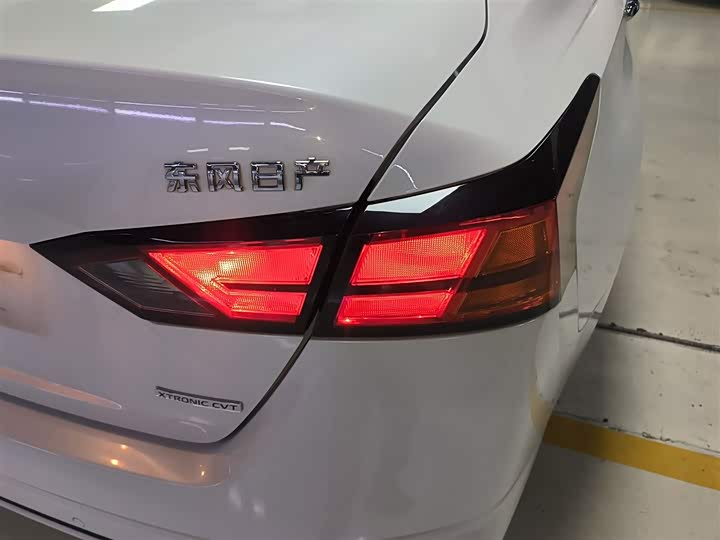 Фото 8 - Nissan Teana