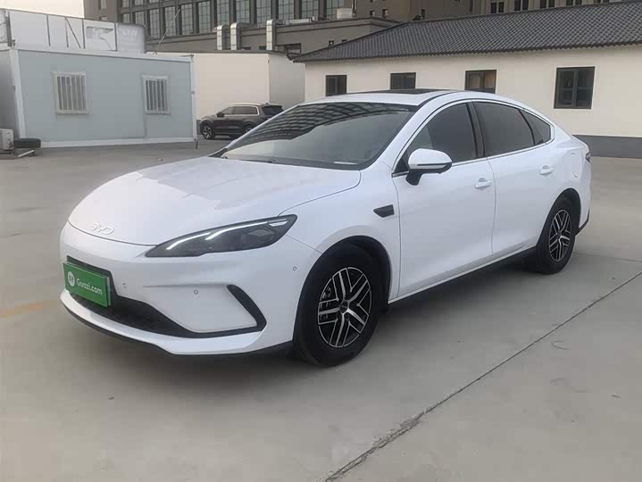 Фото 2 - BYD Seal 05 DM-i Hybrid