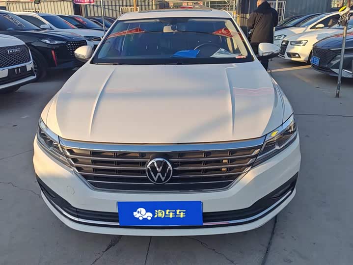 Фото 2 - Volkswagen Lavida