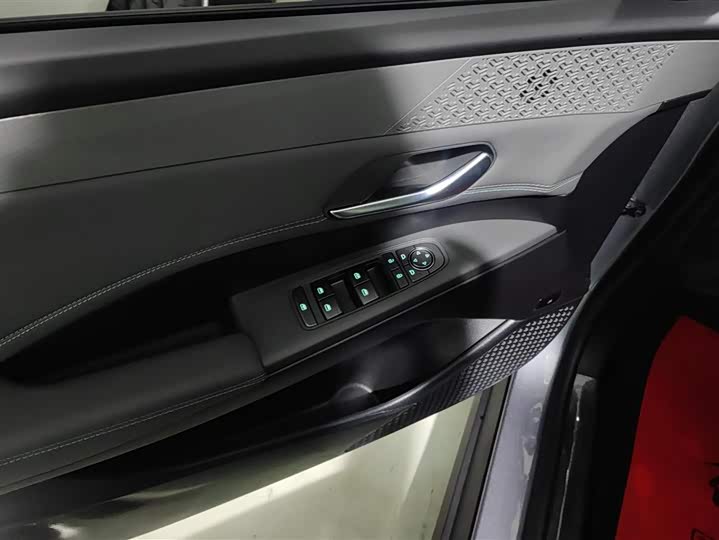 Фото 7 - BYD Qin Plus