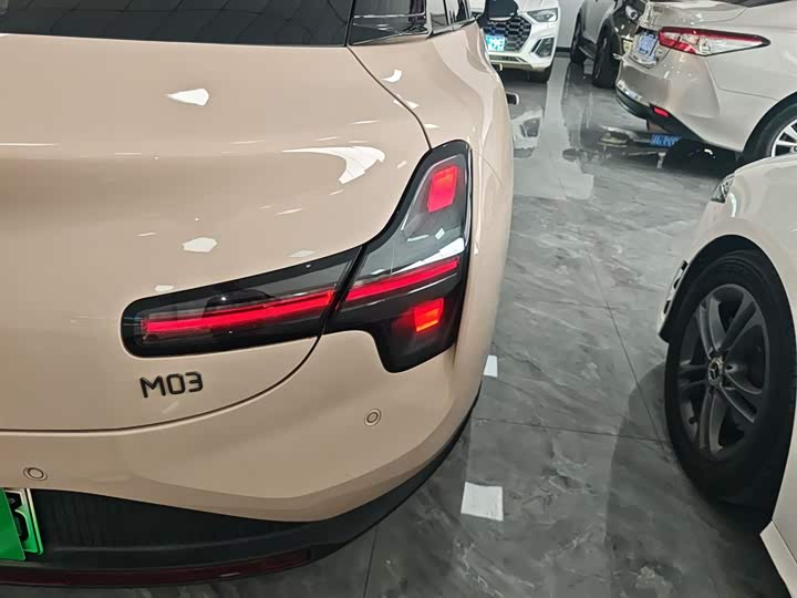 Фото 8 - XPeng Mona M03