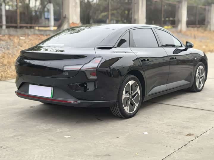 Фото 7 - XPeng Mona M03