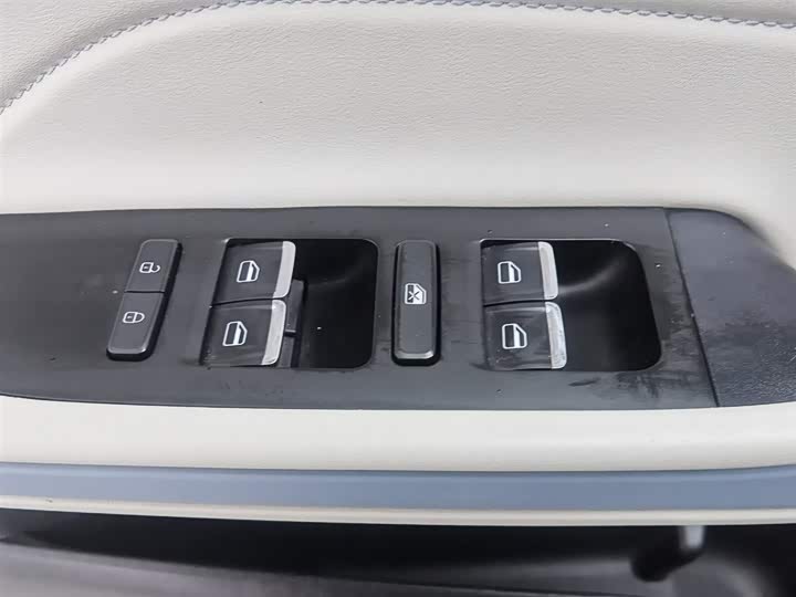 Фото 9 - Chery Tiggo 3x