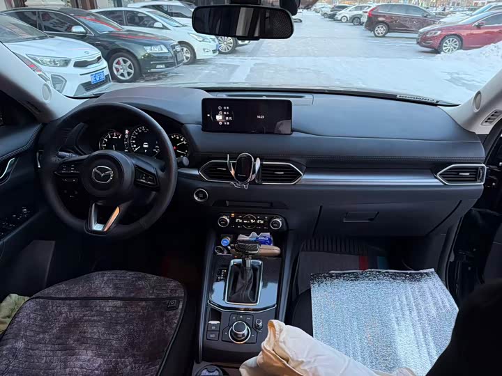 Фото 8 - Mazda CX-5