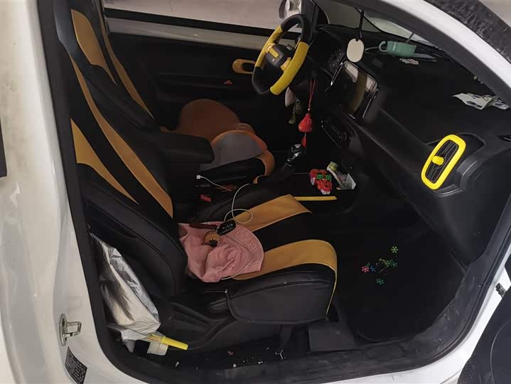 Фото 8 - Roewe Clever