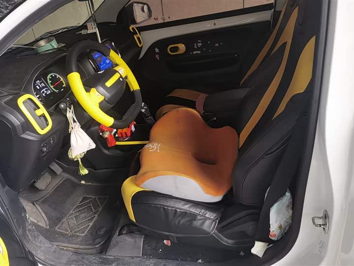 Фото 9 - Roewe Clever