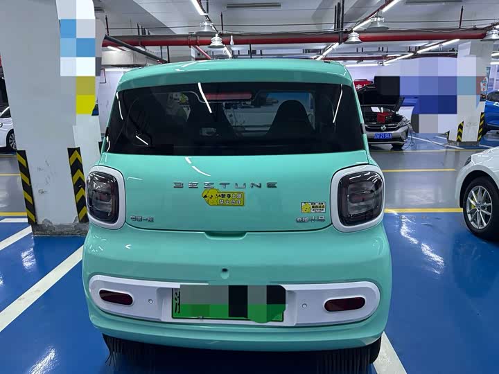 Фото 2 - Bestune Pony