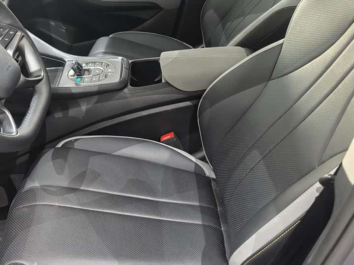 Фото 3 - BYD Sea Lion 05 DM-i Hybrid