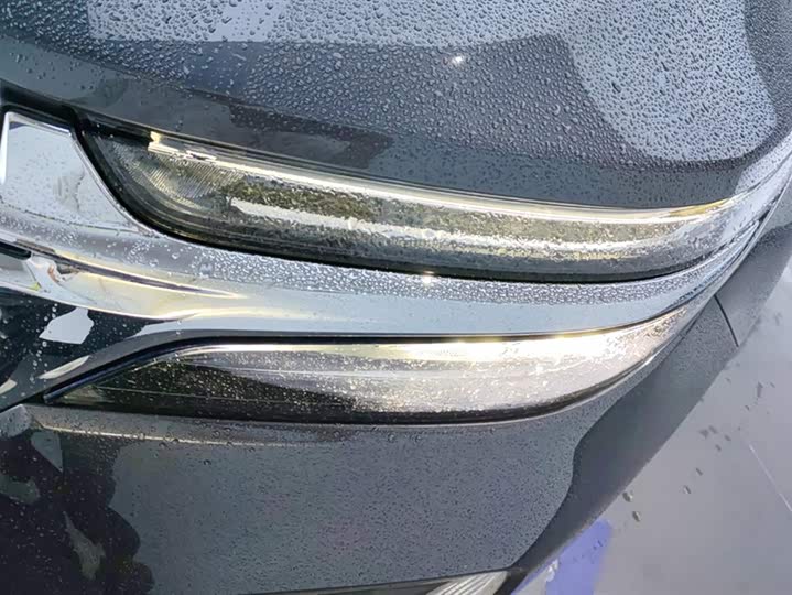 Фото 5 - Chevrolet Equinox