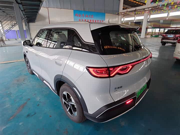 Фото 5 - BYD Yuan Up