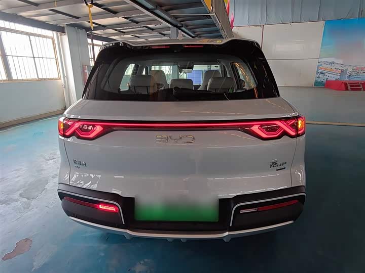 Фото 6 - BYD Yuan Up