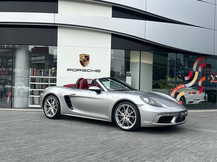 Фото 3 - Porsche 718