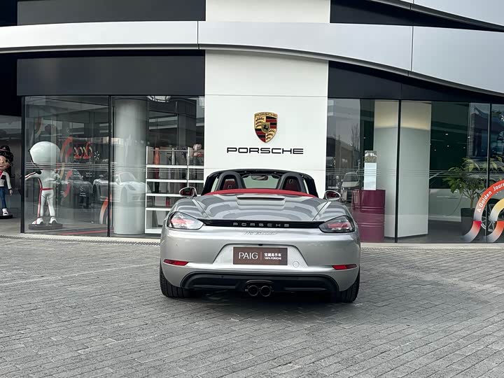 Фото 7 - Porsche 718