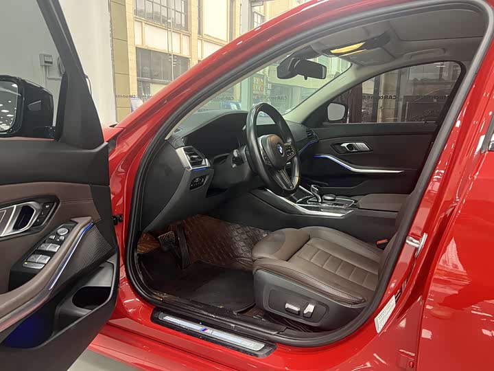 Фото 3 - BMW 3 Series