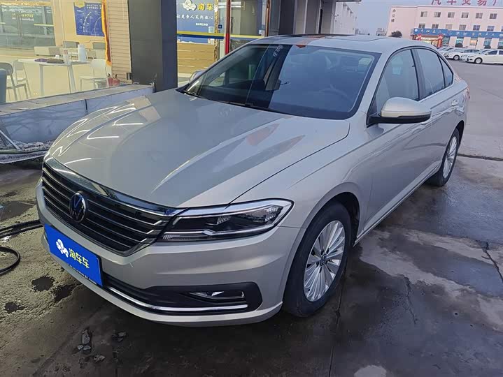 Фото 1 - Volkswagen Lavida