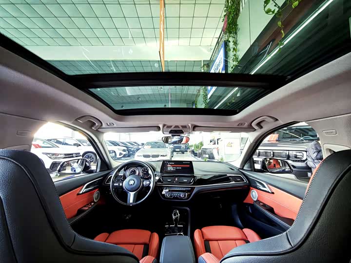 Фото 6 - BMW 1 Series