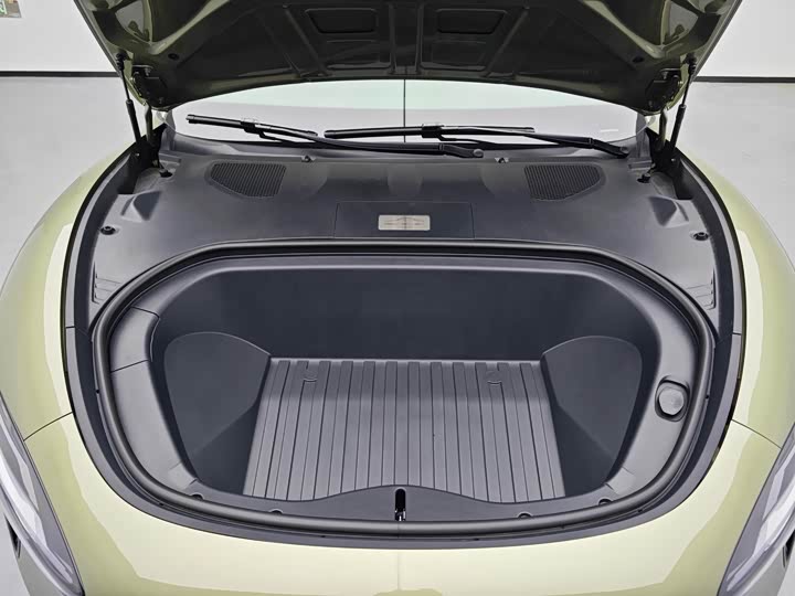 Фото 4 - Xiaomi SU7