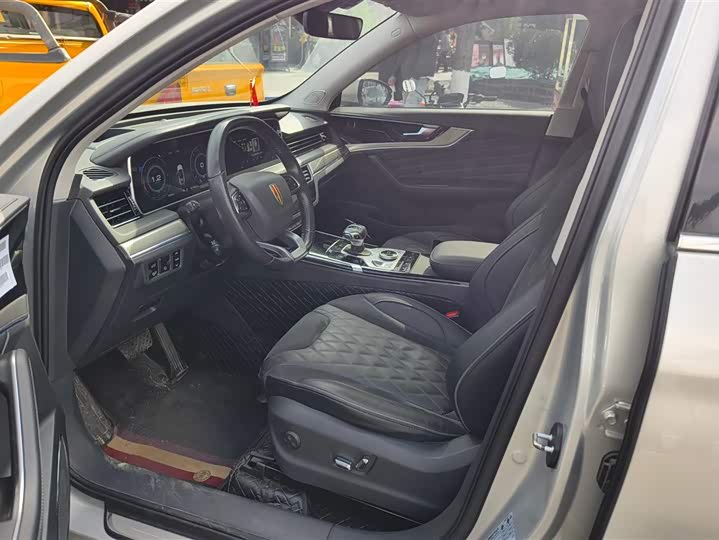 Фото 9 - Hongqi HS5