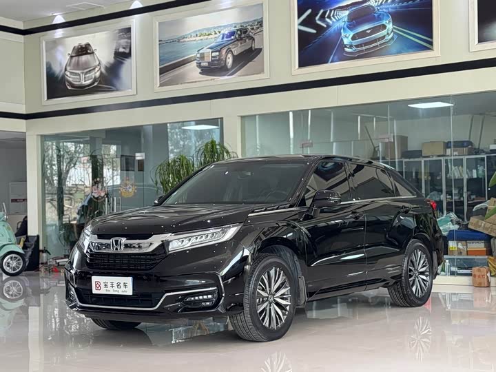 Фото 1 - Honda Avancier