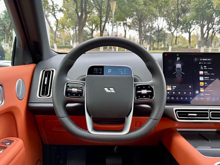 Фото 6 - LiXiang L9