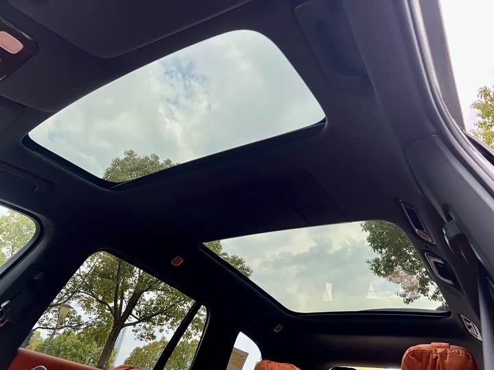 Фото 9 - LiXiang L9