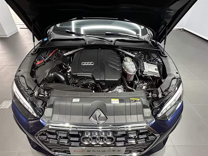 Фото 9 - Audi A5