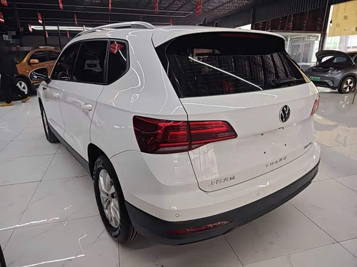 Фото 5 - Volkswagen Tharu