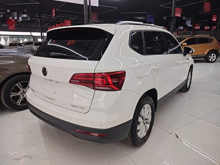 Фото 7 - Volkswagen Tharu