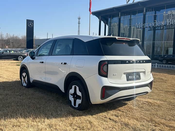 Фото 7 - BAIC Arcfox Kaola S