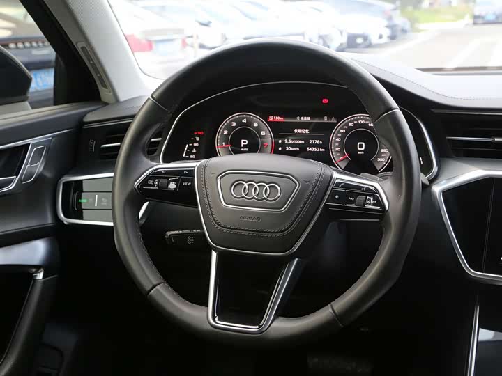 Фото 4 - Audi A6L