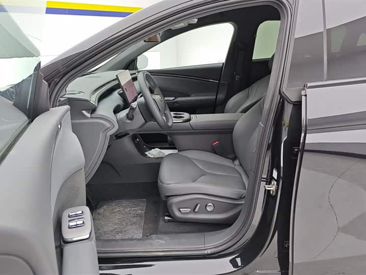 Фото 9 - XPeng G7