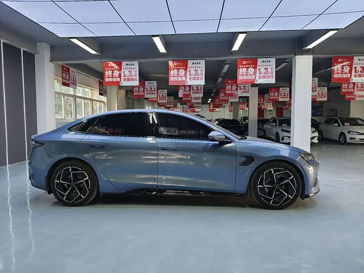 Фото 4 - BYD Seal