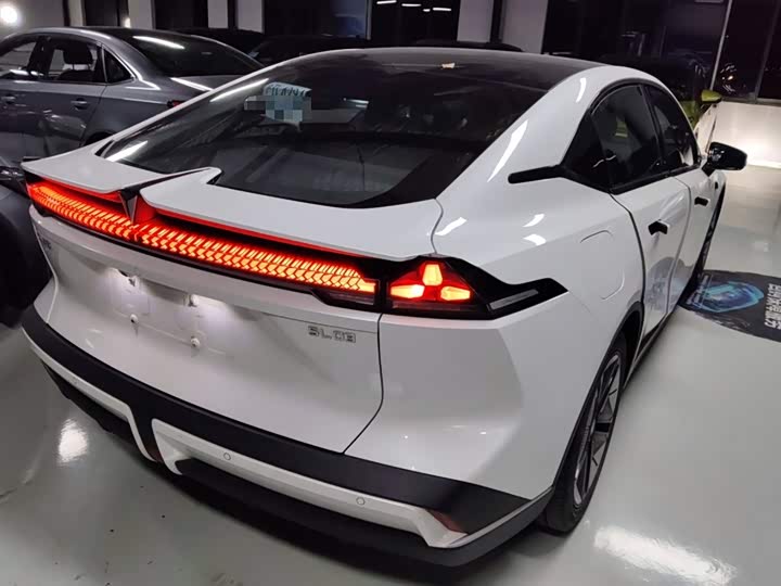 Фото 7 - Changan Deepal SL03