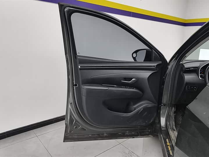 Фото 7 - Hyundai Tucson L