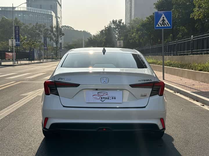Фото 5 - Honda Integra