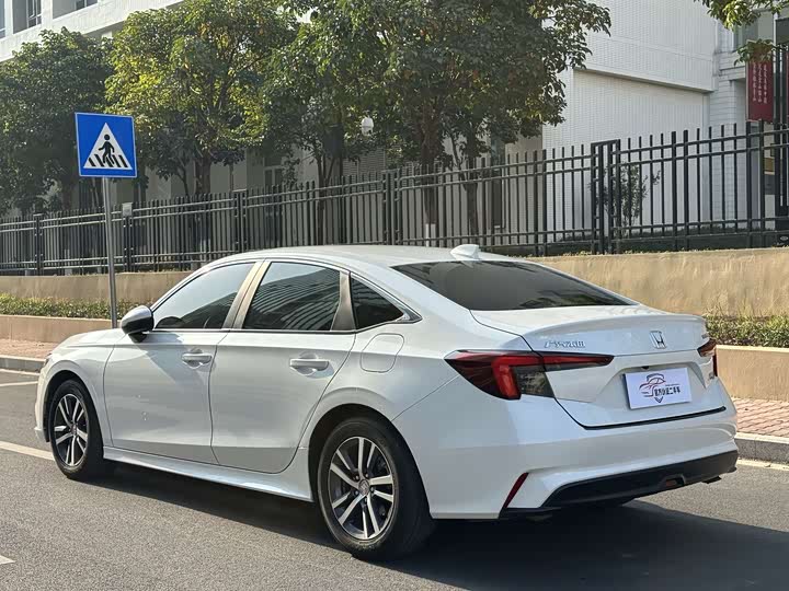 Фото 6 - Honda Integra