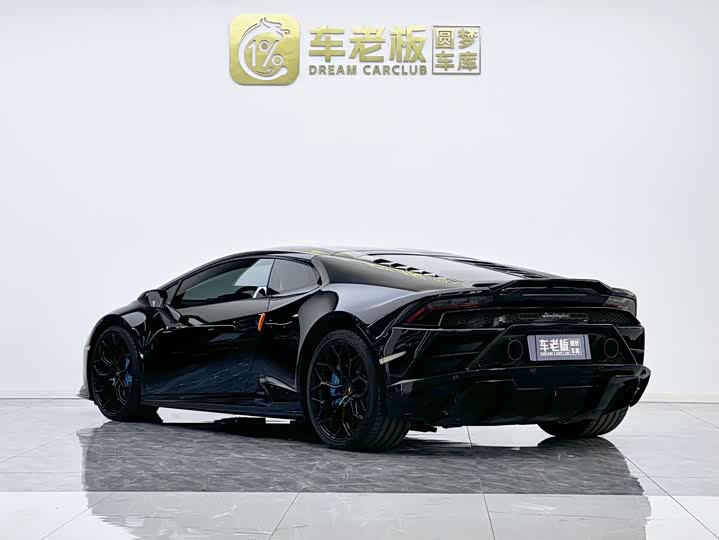 Фото 6 - Lamborghini Huracán