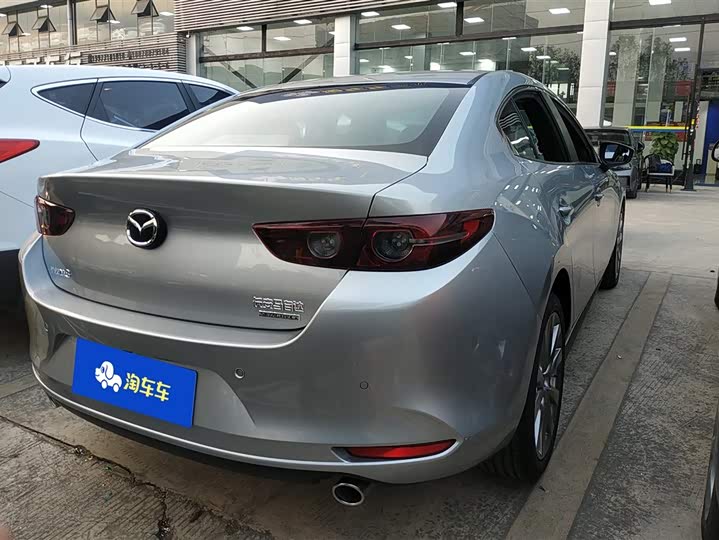 Фото 3 - Mazda 3 (Axela)