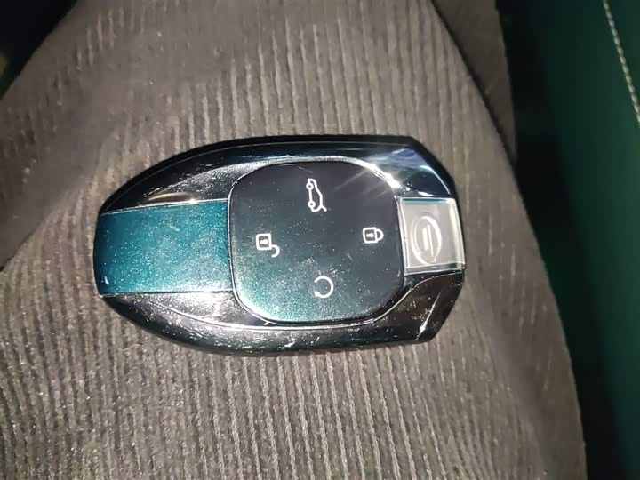 Фото 9 - GAC Trumpchi GS8